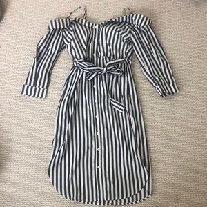 Midi length off the shoulder dress with padding